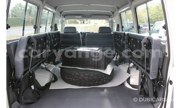 Buy Import Toyota Land Cruiser White Car in Import - Dubai in Namibia Buy Import Toyota Land Cruiser White Car in Import - Dubai in Namibia