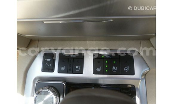 Acheter Import Voiture Toyota Land Cruiser Noir à Import - Dubai, Namibie Acheter Import Voiture Toyota Land Cruiser Noir à Import - Dubai, Namibie