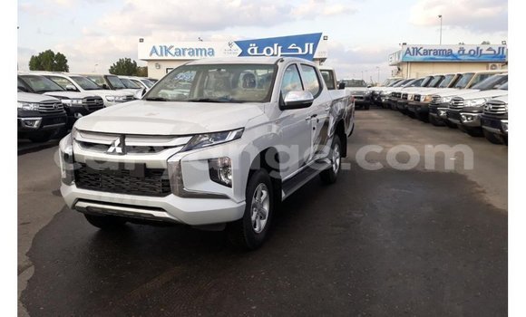 Buy Import Mitsubishi L200 White Car in Import - Dubai in Namibia Buy Import Mitsubishi L200 White Car in Import - Dubai in Namibia