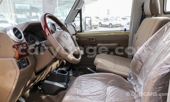 Buy Import Toyota Land Cruiser Beige Car in Import - Dubai in Namibia Buy Import Toyota Land Cruiser Beige Car in Import - Dubai in Namibia