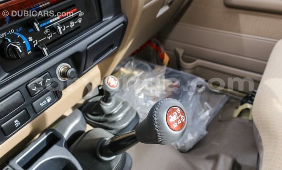 Buy Import Toyota Land Cruiser Beige Car in Import - Dubai in Namibia Buy Import Toyota Land Cruiser Beige Car in Import - Dubai in Namibia