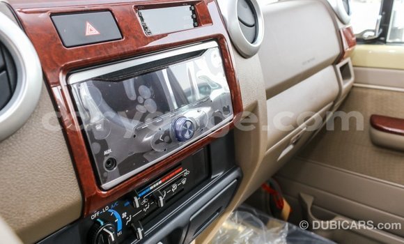 Buy Import Toyota Land Cruiser Beige Car in Import - Dubai in Namibia Buy Import Toyota Land Cruiser Beige Car in Import - Dubai in Namibia