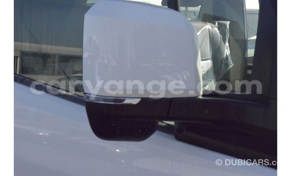 Acheter Import Voiture Toyota 4Runner Blanc à Import - Dubai, Namibie Acheter Import Voiture Toyota 4Runner Blanc à Import - Dubai, Namibie