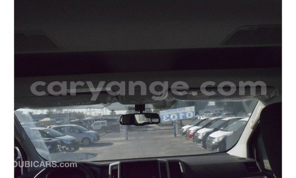 Acheter Import Voiture Toyota 4Runner Blanc à Import - Dubai, Namibie Acheter Import Voiture Toyota 4Runner Blanc à Import - Dubai, Namibie