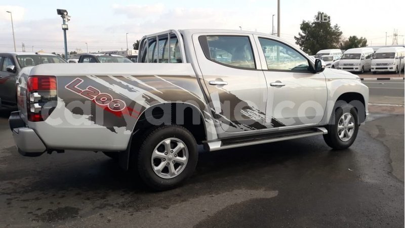 Big with watermark mitsubishi l200 namibia import dubai 11421