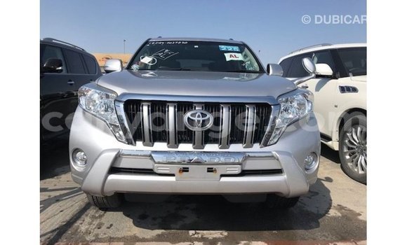 Acheter Import Voiture Toyota Prado Autre à Import - Dubai, Namibie Acheter Import Voiture Toyota Prado Autre à Import - Dubai, Namibie