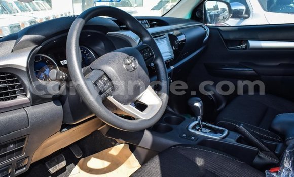 Acheter Import Voiture Toyota Hilux Autre à Import - Dubai, Namibie Acheter Import Voiture Toyota Hilux Autre à Import - Dubai, Namibie