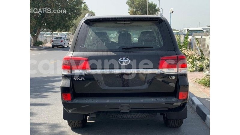 Big with watermark toyota land cruiser namibia import dubai 11442