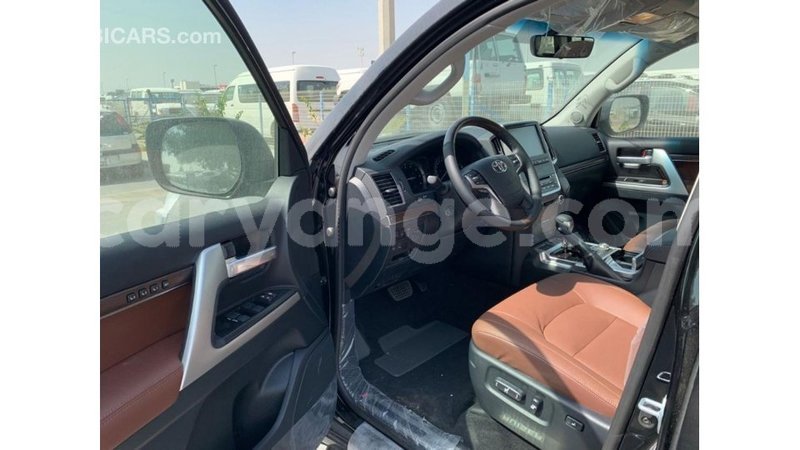 Big with watermark toyota land cruiser namibia import dubai 11442