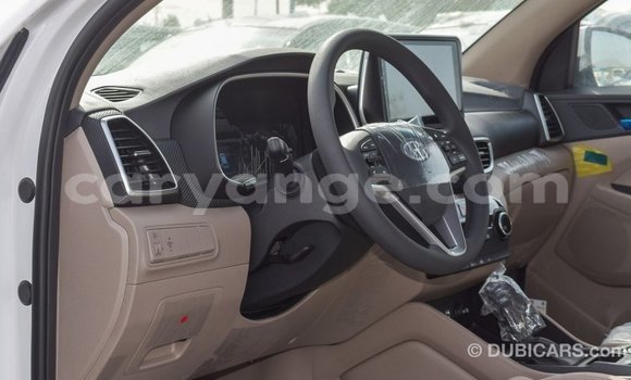 Buy Import Hyundai Tucson White Car in Import - Dubai in Namibia Buy Import Hyundai Tucson White Car in Import - Dubai in Namibia