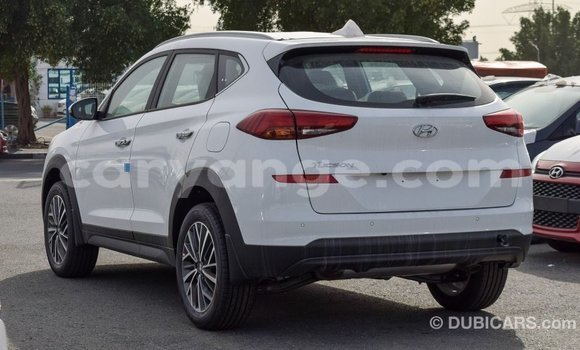 Buy Import Hyundai Tucson White Car in Import - Dubai in Namibia Buy Import Hyundai Tucson White Car in Import - Dubai in Namibia