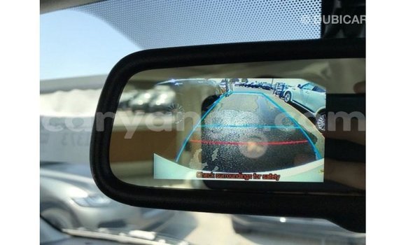 Acheter Import Voiture Toyota 4Runner Blanc à Import - Dubai, Namibie Acheter Import Voiture Toyota 4Runner Blanc à Import - Dubai, Namibie