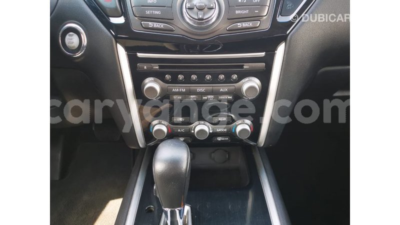 Big with watermark nissan pathfinder namibia import dubai 11455
