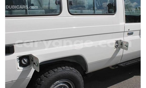Buy Import Toyota Land Cruiser White Car in Import - Dubai in Namibia Buy Import Toyota Land Cruiser White Car in Import - Dubai in Namibia