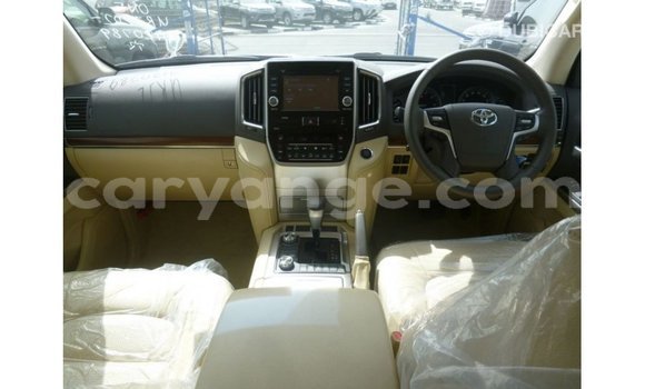 Buy Import Toyota Land Cruiser White Car in Import - Dubai in Namibia Buy Import Toyota Land Cruiser White Car in Import - Dubai in Namibia
