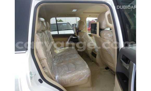 Buy Import Toyota Land Cruiser White Car in Import - Dubai in Namibia Buy Import Toyota Land Cruiser White Car in Import - Dubai in Namibia