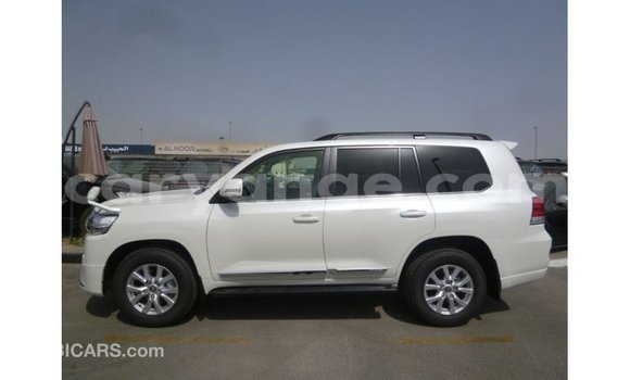 Buy Import Toyota Land Cruiser White Car in Import - Dubai in Namibia Buy Import Toyota Land Cruiser White Car in Import - Dubai in Namibia