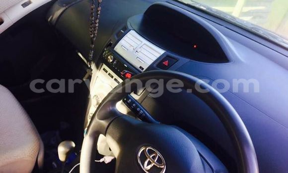 Buy Used Toyota Vitz White Car in Windhoek in Namibia Buy Used Toyota Vitz White Car in Windhoek in Namibia