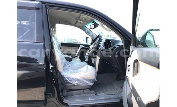 Acheter Import Voiture Toyota Prado Noir à Import - Dubai, Namibie Acheter Import Voiture Toyota Prado Noir à Import - Dubai, Namibie