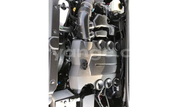 Acheter Import Voiture Toyota Prado Noir à Import - Dubai, Namibie Acheter Import Voiture Toyota Prado Noir à Import - Dubai, Namibie