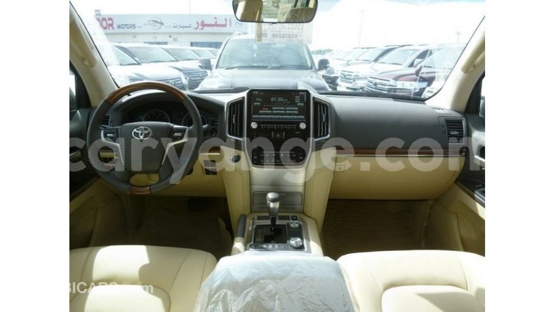 Big with watermark toyota land cruiser namibia import dubai 11473