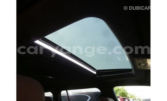 Acheter Import Voiture Toyota Land Cruiser Noir à Import - Dubai, Namibie Acheter Import Voiture Toyota Land Cruiser Noir à Import - Dubai, Namibie