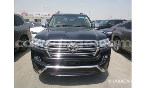 Acheter Import Voiture Toyota Land Cruiser Noir à Import - Dubai, Namibie Acheter Import Voiture Toyota Land Cruiser Noir à Import - Dubai, Namibie
