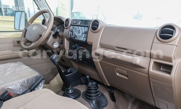 Buy Import Toyota Land Cruiser Beige Car in Import - Dubai in Namibia Buy Import Toyota Land Cruiser Beige Car in Import - Dubai in Namibia