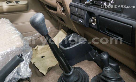 Buy Import Toyota Land Cruiser Beige Car in Import - Dubai in Namibia Buy Import Toyota Land Cruiser Beige Car in Import - Dubai in Namibia