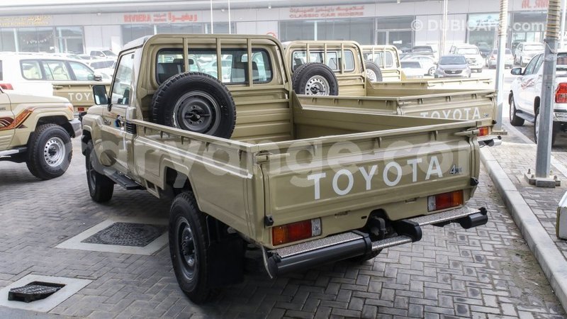Big with watermark toyota land cruiser namibia import dubai 11499