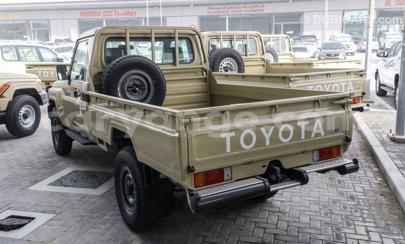 Buy Import Toyota Land Cruiser Beige Car in Import - Dubai in Namibia Buy Import Toyota Land Cruiser Beige Car in Import - Dubai in Namibia
