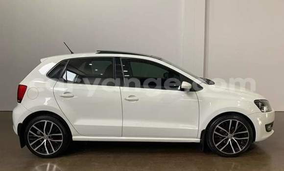 Acheter Occasion Voiture Volkswagen Polo Blanc à Windhoek, Namibie Acheter Occasion Voiture Volkswagen Polo Blanc à Windhoek, Namibie