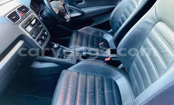 Acheter Occasion Voiture Volkswagen Scirocco Rouge à Windhoek, Namibie Acheter Occasion Voiture Volkswagen Scirocco Rouge à Windhoek, Namibie