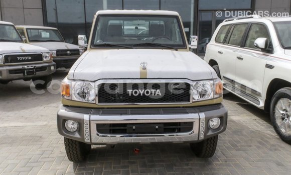 Buy Import Toyota Land Cruiser Beige Car in Import - Dubai in Namibia Buy Import Toyota Land Cruiser Beige Car in Import - Dubai in Namibia