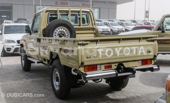 Buy Import Toyota Land Cruiser Beige Car in Import - Dubai in Namibia Buy Import Toyota Land Cruiser Beige Car in Import - Dubai in Namibia