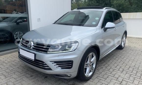 Acheter Occasion Voiture Volkswagen Touareg Gris à Windhoek, Namibie Acheter Occasion Voiture Volkswagen Touareg Gris à Windhoek, Namibie