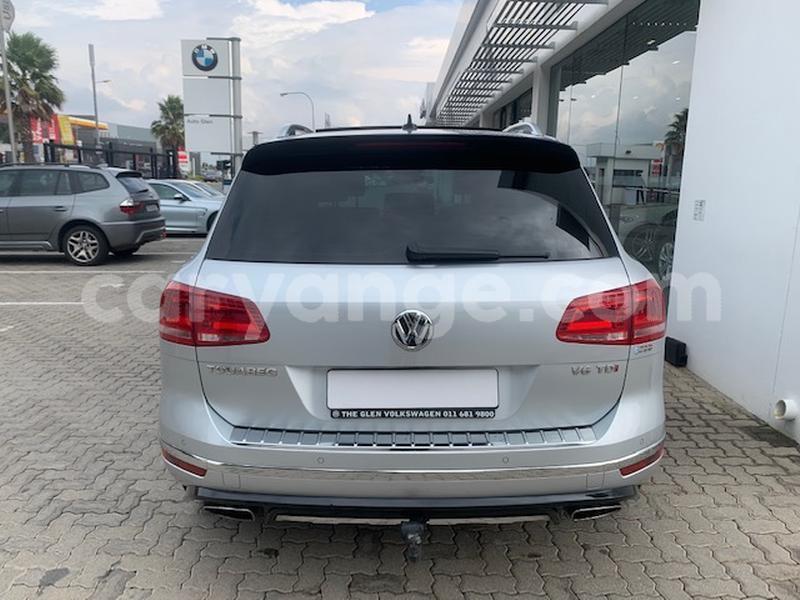 Big with watermark volkswagen touareg namibia windhoek 11553