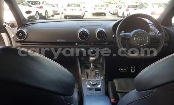 Acheter Occasion Voiture Audi RS3 Blanc à Windhoek, Namibie Acheter Occasion Voiture Audi RS3 Blanc à Windhoek, Namibie