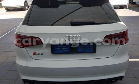 Acheter Occasion Voiture Audi RS3 Blanc à Windhoek, Namibie Acheter Occasion Voiture Audi RS3 Blanc à Windhoek, Namibie