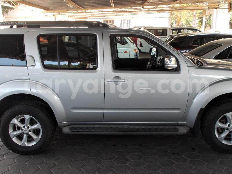 Big with watermark nissan pathfinder namibia windhoek 11555