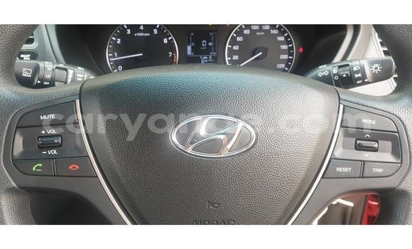 Acheter Occasion Voiture Hyundai I20 Rouge à Windhoek, Namibie Acheter Occasion Voiture Hyundai I20 Rouge à Windhoek, Namibie