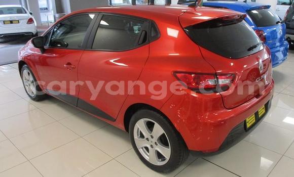 Acheter Occasion Voiture Renault Clio Rouge à Windhoek, Namibie Acheter Occasion Voiture Renault Clio Rouge à Windhoek, Namibie