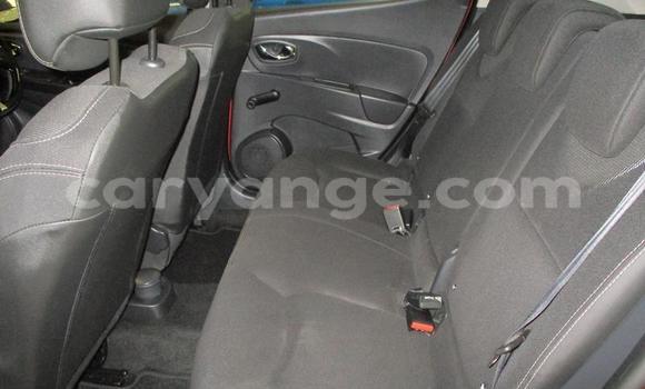 Acheter Occasion Voiture Renault Clio Rouge à Windhoek, Namibie Acheter Occasion Voiture Renault Clio Rouge à Windhoek, Namibie