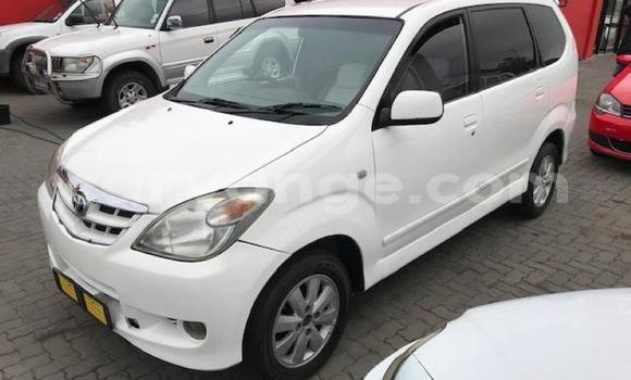 Acheter Occasion Voiture Toyota Avanza Blanc à Windhoek, Namibie Acheter Occasion Voiture Toyota Avanza Blanc à Windhoek, Namibie