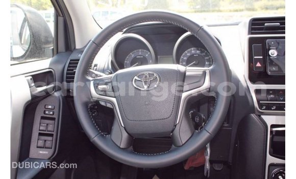 Buy Import Toyota Hilux Black Car in Import - Dubai in Namibia Buy Import Toyota Hilux Black Car in Import - Dubai in Namibia