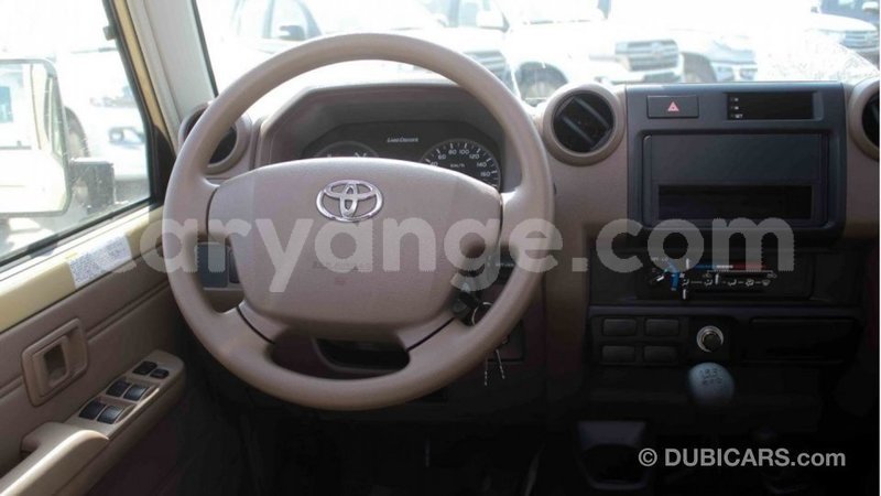 Big with watermark toyota land cruiser namibia import dubai 11570