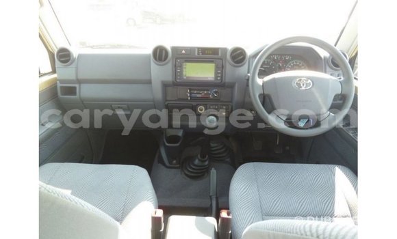 Buy Import Toyota Land Cruiser Beige Car in Import - Dubai in Namibia Buy Import Toyota Land Cruiser Beige Car in Import - Dubai in Namibia