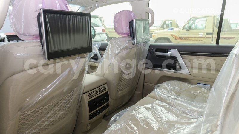Big with watermark toyota land cruiser namibia import dubai 11583