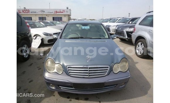 Buy Import Mercedes-Benz 190 Blue Car in Import - Dubai in Namibia Buy Import Mercedes-Benz 190 Blue Car in Import - Dubai in Namibia