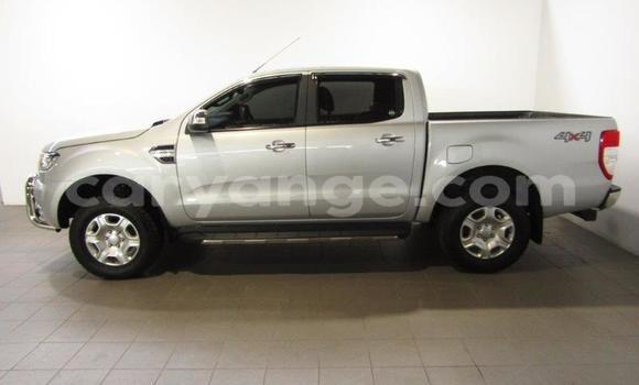 Acheter Occasion Voiture Ford Ranger Gris à Windhoek, Namibie Acheter Occasion Voiture Ford Ranger Gris à Windhoek, Namibie